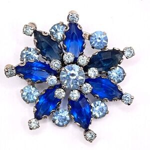 Vintage Shades of Blue Dimensional Flowers Pin Brooch